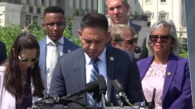 House Democrats on Stock Trading Ban Legislation